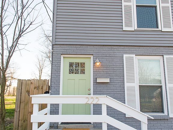 3rd image of 222 Berry St