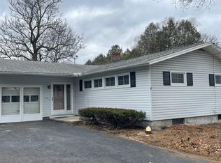 111 Sylvan Way, Camillus, NY 13031