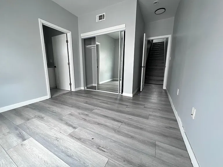 11344 Hatteras St #B12 — Photo 7