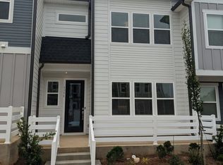 135 Berkeley Ave #C, Mooresville, NC 28117