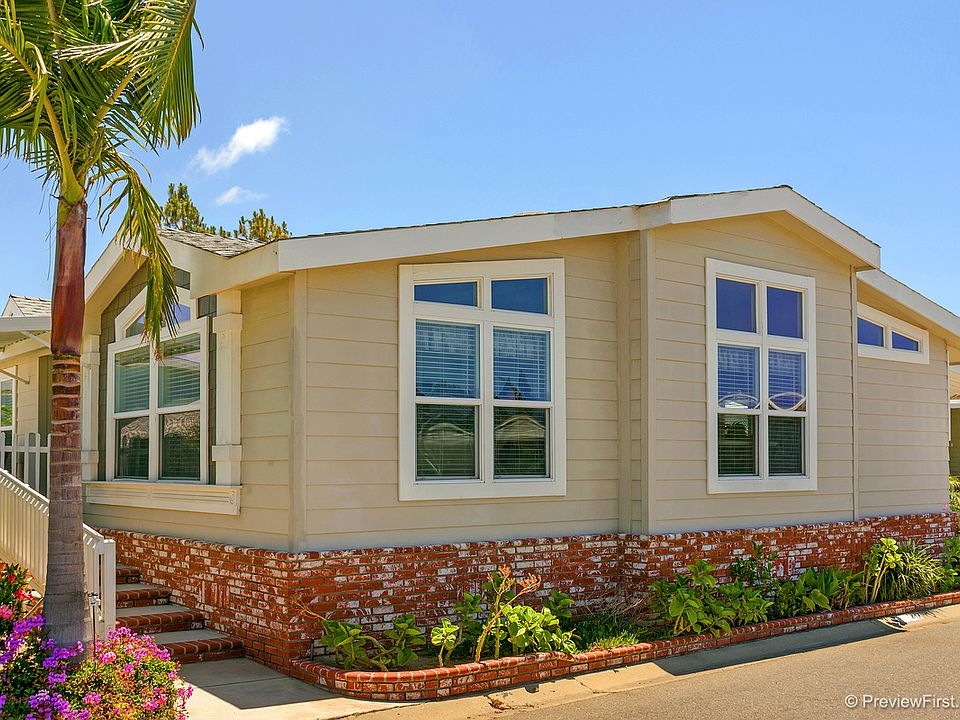 1st image of 200 N El Camino Real Space 213