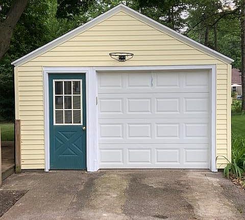 4th image of 170 Cambridge Ave