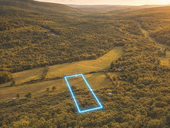 3rd image of Back Mountain Rd