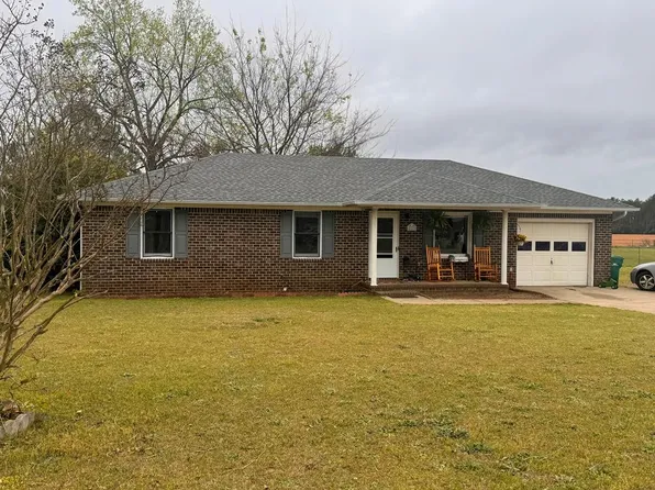 4610 Great Oak Cir, Dalzell, SC 29040