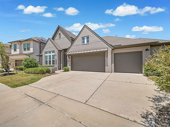 3rd image of 21330 Blue Wood Aster Ct