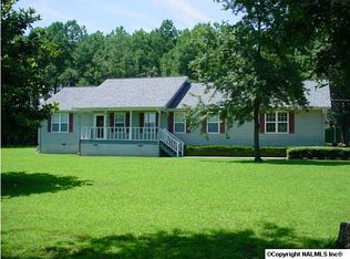 196 Holsonback Rd, Albertville, AL 35950