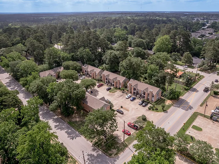 2401 Sycamore Ave #C2 — Photo 44