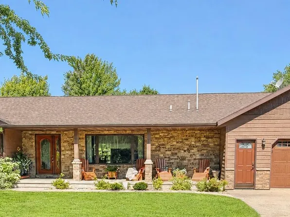 1625 Edgewater Dr, Lake Benton, MN 56149