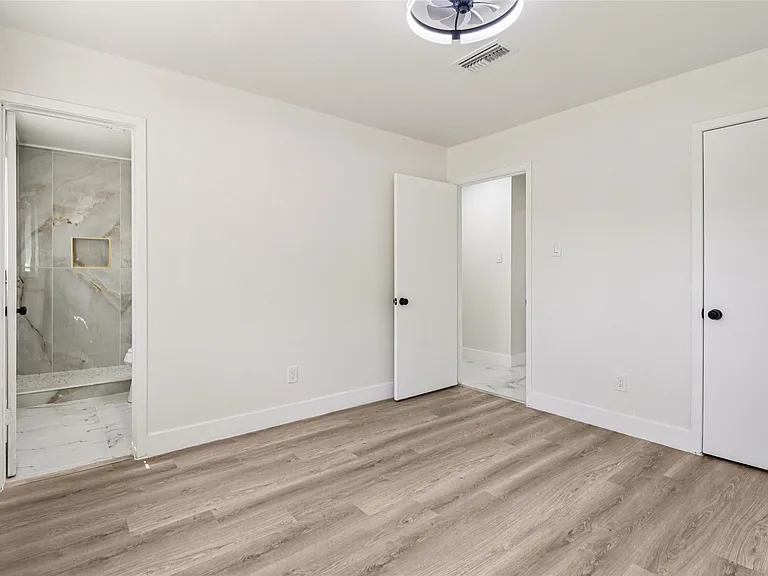 1307 Saddle Rock Dr — Photo 25