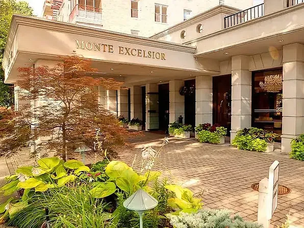 24510 Grand Central Pkwy APT 5B, Bellerose, NY 11426