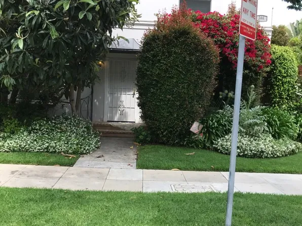 144 S Roxbury Dr, Beverly Hills, CA 90212