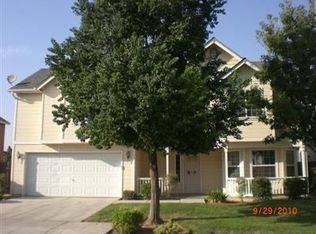 5406 W Saginaw Way, Fresno, CA 93722