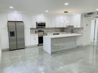 2083 Exeter E, Boca Raton, FL 33434