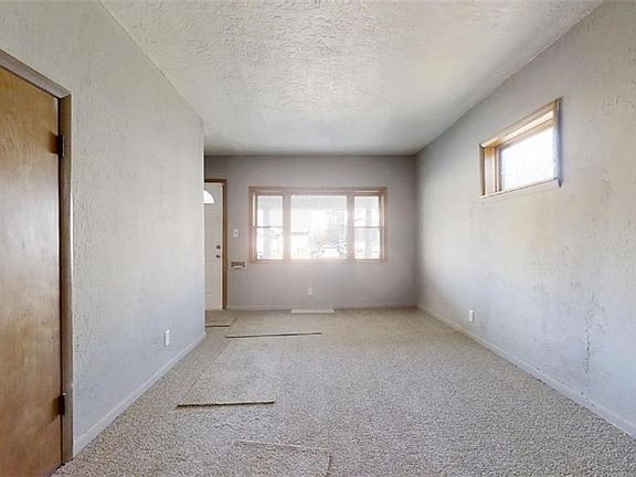 4th image of 6209 E 14th St