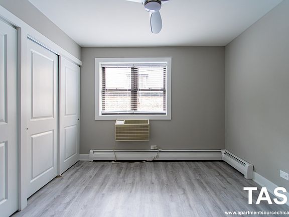 3rd image of 450-508 W Aldine Ave #408