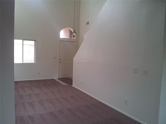 3rd image of 5204 El Pescador Ave