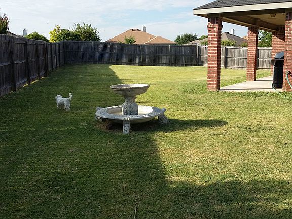 5th image of 1052 Thistle Meade Cir