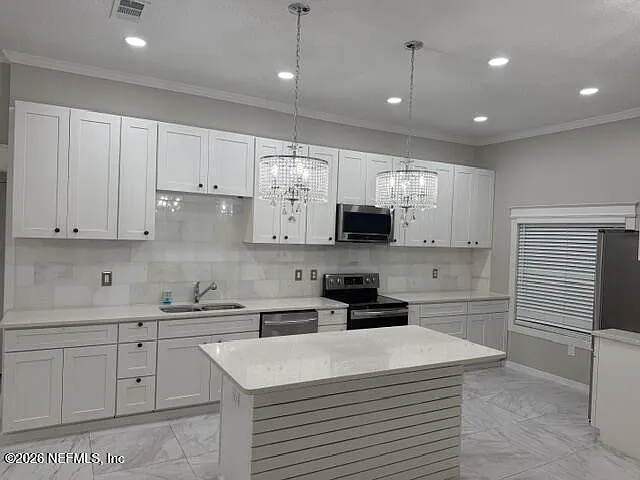 1809 Penzance Pkwy — Photo 4