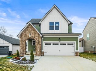 571 Centre St, Pleasant View, TN 37146