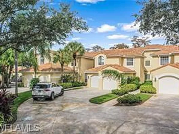 77 Silver Oaks CIR #8-102, NAPLES, FL 34119