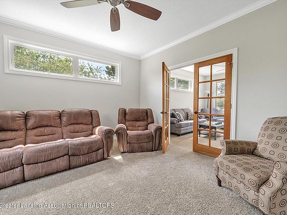2nd image of 1051 Cherry Valle Ln