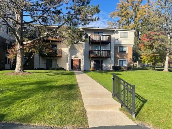 30028 W Twelve Mile Rd Unit 28, Farmington Hills, MI 48334
