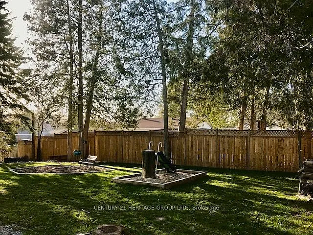 3 bed, $2,200 — Photo 3