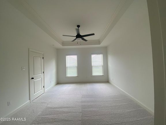 5th image of 109 Croydon Ave