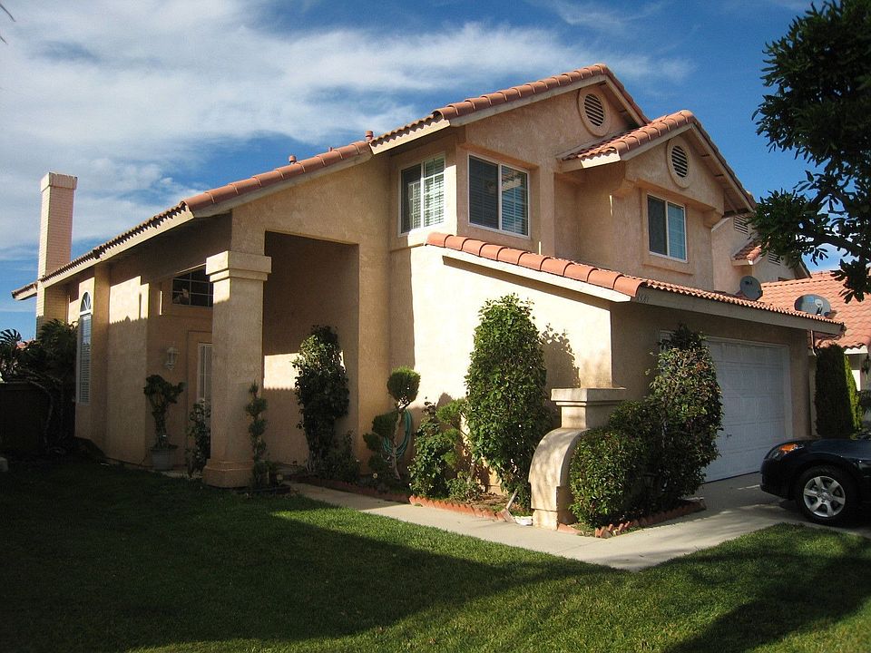 COMPLIMENTS OF PARK PLACE REAL ESTATE