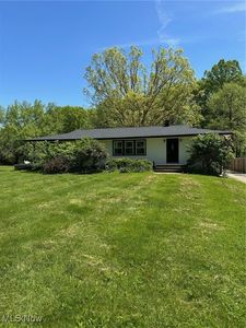 16843 Valley Rd, Chagrin Falls, OH, 44023