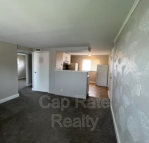 3632 Cushing Dr #C — Photo 5