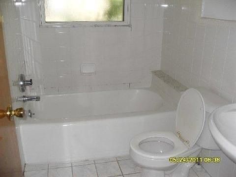 4th image of 23031 Lingemann St