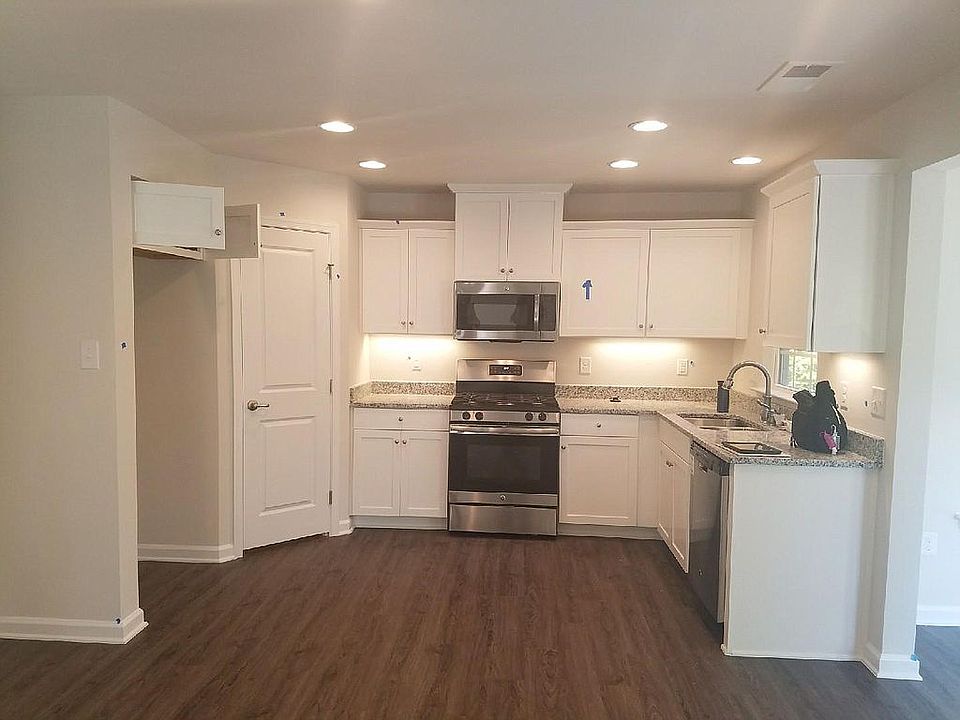 2nd image of 7783 Arbor Ponds Ter