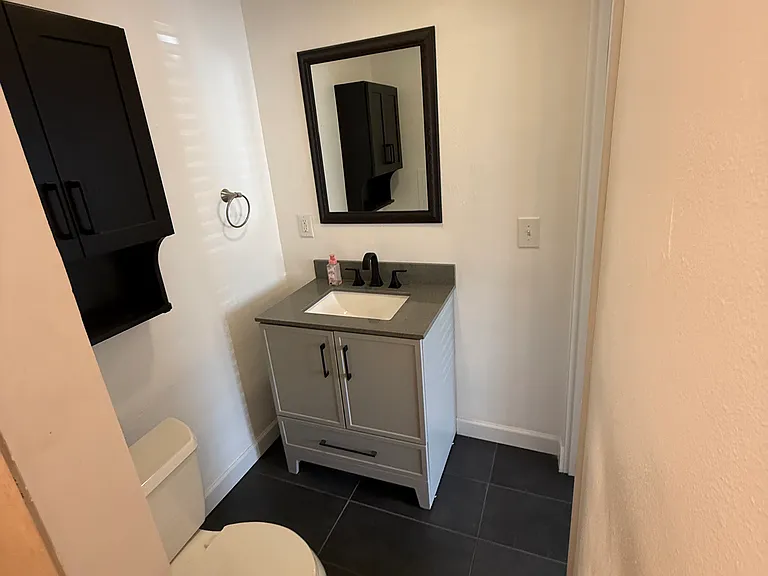 950 Millville Ave #6 — Photo 5