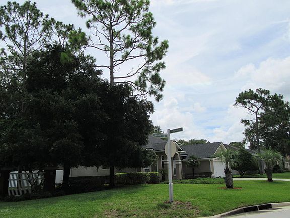 5th image of 400 Buckeye Ln E
