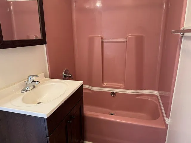 1350 Waller St SE #1 — Photo 2