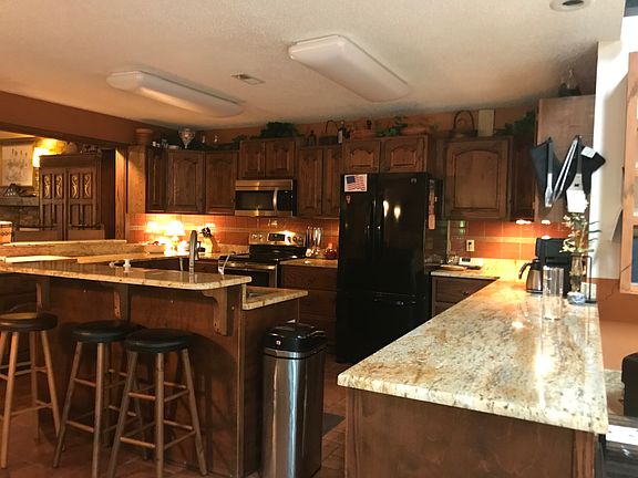 Over 55’ of premium granite