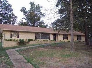 102 Eastridge Rd, Kilgore, TX 75662