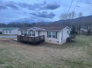 544 Garrison Hollow Rd, Elizabethton, TN 37643