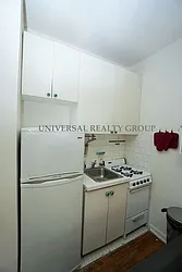 Rented by Universal Realty Group