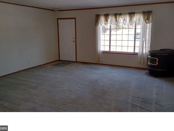 3rd image of 101 Sunset Ln