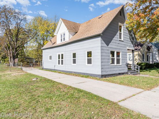 819 Grove St, Saginaw, MI 48602