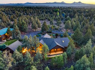 64145 Hunnell Rd, Bend, OR 97703