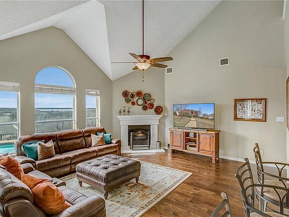 5th image of 8113 Cripple Creek Dr