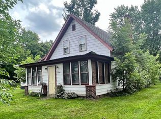 17899 Wood St, Vandalia, MI 49095