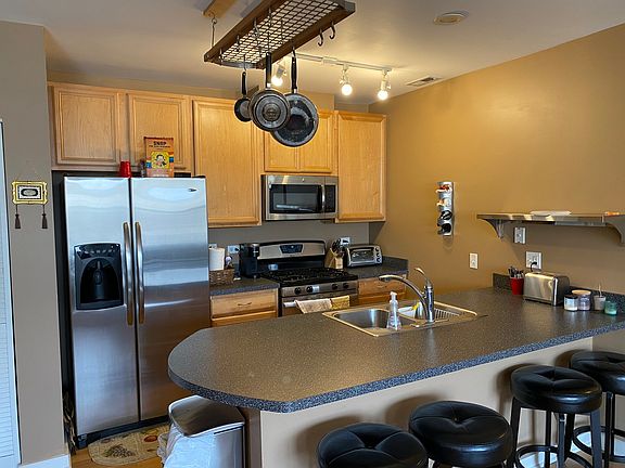 3rd image of 120 N Leavitt St Unit 303