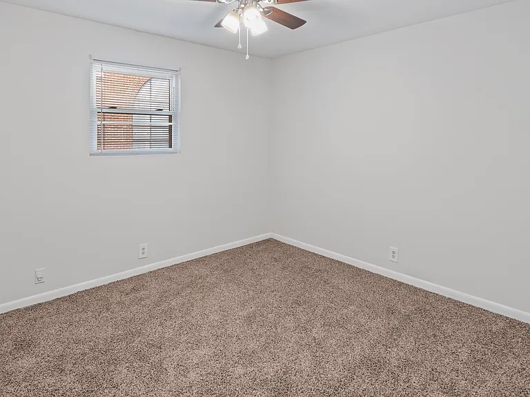 1870 Frankfort Ave #4 — Photo 12