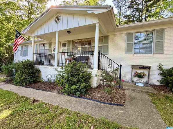 1195 Forest Dr, Gardendale, AL 35071