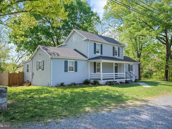 6883 Lord Fairfax Hwy, Berryville, VA 22611