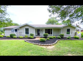 489 Walton Ferry Rd, Hendersonville, TN 37075